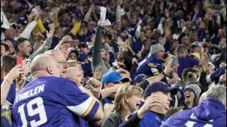 Loudest Crowd Reactions in American Sports History Compliation