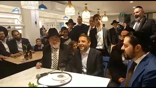 אברך את שם הפיטן משה לוק ור' משה דרעי שליטא בהבדלה בנוסח מרוקאי עם הפיטנים משה דואק  ואלחנן ומשמרתי