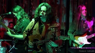 The Tea Club - The Magnet (LIVE IN STUDIO)