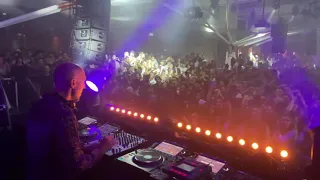 Sam Paganini playing 'Flash ft  ZØE' in T7 Paris