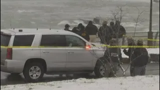 Woman dies after car plunges into Niagara river