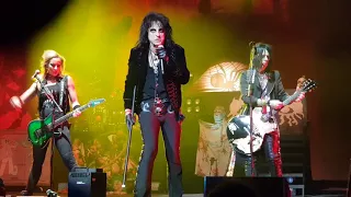 Alice Cooper Melbourne 22 Oct 2017 -  Intro Brutal Planet 2