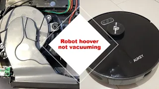 Vacuum cleaner robot does not vacuum