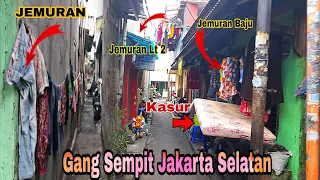 GANG SEMPIT KEBON BARU TEBET JAKARTA SELATAN~BANYAK JEMURAN PAKEAN