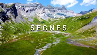 Wandern in Flims zum Segnes Hochtal im Sardona Gerbirge (Wasserweg), Graubünden, Schweiz