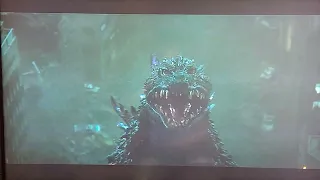 Godzilla 2000: Millennium (1999)- Godzilla Arrived Tokyo Bay/Godzilla Battle Millennian UFO (HD)