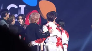 ENHYPEN interactions with idols at 2023 MAMA (JUNGWON FOCUS)