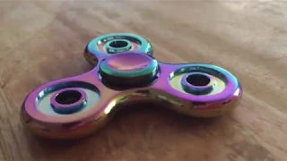 SPINNING A FIDGET SPINNER FOR 3 MINUTES!