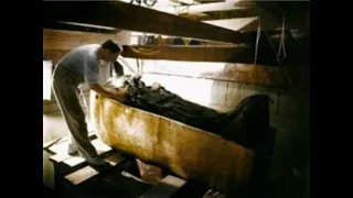 Tomb of Alexander the Great. How they found it, how they did not know.