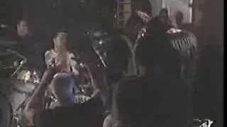 Metallica - Creeping Death (with fan on vocals)