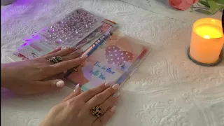 ЗАЛИПАТЕЛЬНОЕ ASMR ОФОРМЛЯЮ БЛОКНОТ КЛЕЮ НАКЛЕЙКИ/НЕЖНЫЙ ШЕПОТ/ASMR Journal with Me, Stickers