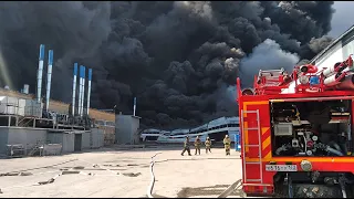 ПОЖАР НА СКЛАДЕ ЛАКОКРАСОЧНЫХ МАТЕРИАЛОВ.