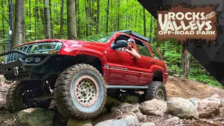 Rock Crawling in the WJ for the First Time | Rocks and Valleys Offroad Park