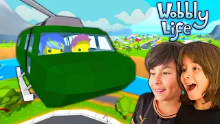 Pillamos el HELICOPTERO para cambiar de LOOK en WOBBLY LIFE!!