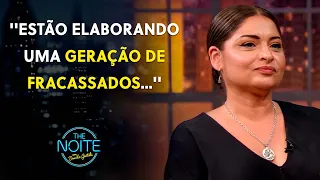 Madeleine Lacsko reflete sobre a geração atual | The Noite (26/05/23)