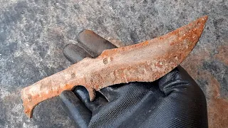 Restoration of a very rusty hunting knife