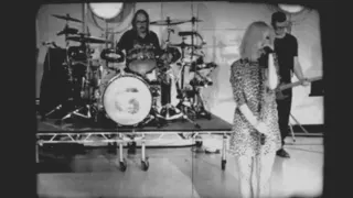 Garbage - Even Though Our Love is Doomed (Live at East West Studios)