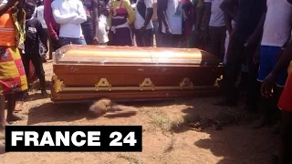 Macabre cérémonie du "cercueil volant" , 1 mort - Côte d'Ivoire