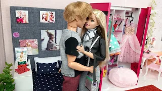 De Vacaciones con Ken y Barbie Barbie y Su Bebita Salen de Viaje Barbie Empaca sus Bolsos de Muñecas