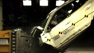 HYUNDAI_TUCSON_IX(IX35) High Speed Crash Test(100km/h)