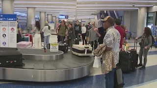 Maui travelers return to LAX