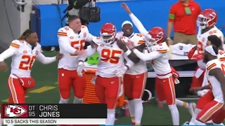 Chris Jones CELEBRATES $1 Million SACK INCENTIVE W/ TEAMMATES 🤣🤑