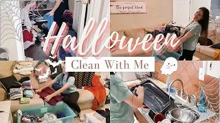 👻 Clean With Me On Halloween! | Cleaning Motivation 2023 | Laundry Motivation | Cleaning With Kim