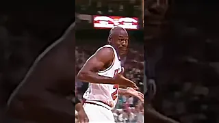 Michael Jordan's Shrug Celebration 🤷‍♂️🐐 #shorts