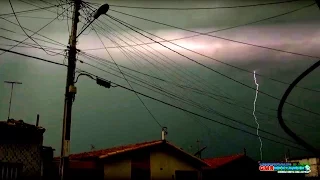 ESPETÁCULO DA NATUREZA, CHUVA FORTE COM TROVOADA PASSOU POR GUAMARÉ NA TARDE DO DIA 28 DE ABRIL 2014