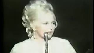 Peggy Lee -- Is That All There Is? 1969