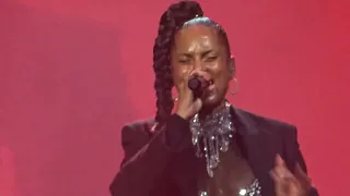 Alicia Keys - Time Machine + Karma + New Day + Un-Thinkable (I'm Ready) - LIVE in Köln 08.07.2022