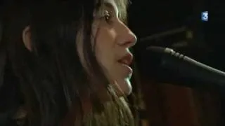 Charlotte Gainsbourg - IRM little presentation on france3.fr