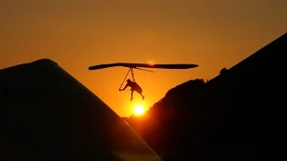 Hang gliding Toplanding compilation Monte Cucco