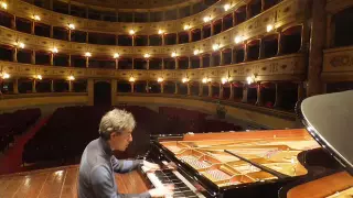 Pianist Gil Garburg perf's music from 'Boris Godunov'