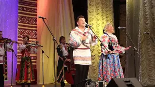 "Марусенька" - поём ансамбль "Бяседа".