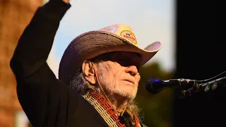 Willie Nelson - Always On My Mind (Live at Farm Aid 2021)