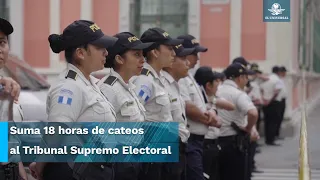 "Secuestran" fiscales actas electorales que registran la victoria de Bernardo Arévalo en Guatemala