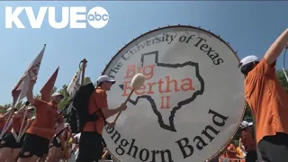 Texas fans turn out for first game of 2023 | KVUE