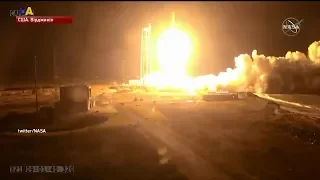 Ракета-носій Antares - успішно стартувала в США