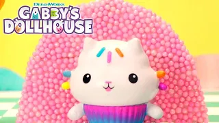 30+ Minutes of Cakey's Tastiest Bakes! | GABBY'S DOLLHOUSE TOY PLAY ADVENTURES
