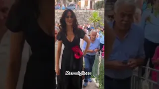 La meravigliosa Maria Grazia Cucinotta all'inaugurazione della Mostra "La Moda al tempo dei Florio"