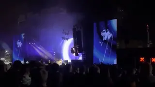 Anthony Kiedis pays tribute to Taylor Hawkins (Rock Werchter, 07/03/22)