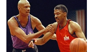 Kareem Abdul-Jabbar vs Julius Erving (CLASH of the Legends)