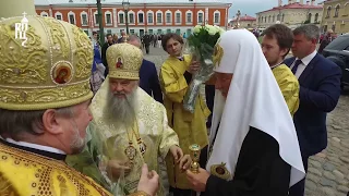 Патриарх Кирилл совершил Литургию в Петропавловском соборе Санкт-Петербурга