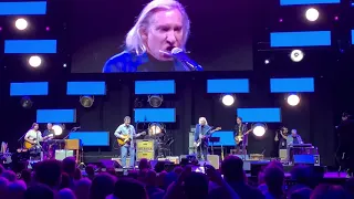 Joe Walsh & Vince Gill 9/21/19 “Rocky Mountain Way” at Crossroads Guitar Festival in Dallas,TX