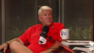 Pro Golfer John Daly on Golfing with Donald Trump & Bill Clinton - 11/7/16