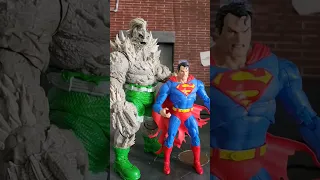 DC Multiverse McFarlane Superman and Doomsday 2-Pack Closer Look #dcmultiverse #dccomics