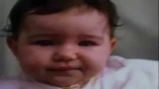 Branca de Neve A Mais Bela de Todas 2001 - Nascimento de um Bebê