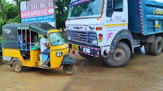 Auto Rikshaw : Hard to Turn .. But There Is No Other Way To Turn | Auto Driving Skills | Auto Videos