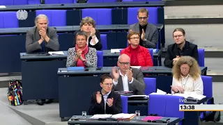 Katja Kipping: Gesetz zur Ermittlung von Regelbedarfen [Bundestag 21.10.2016]